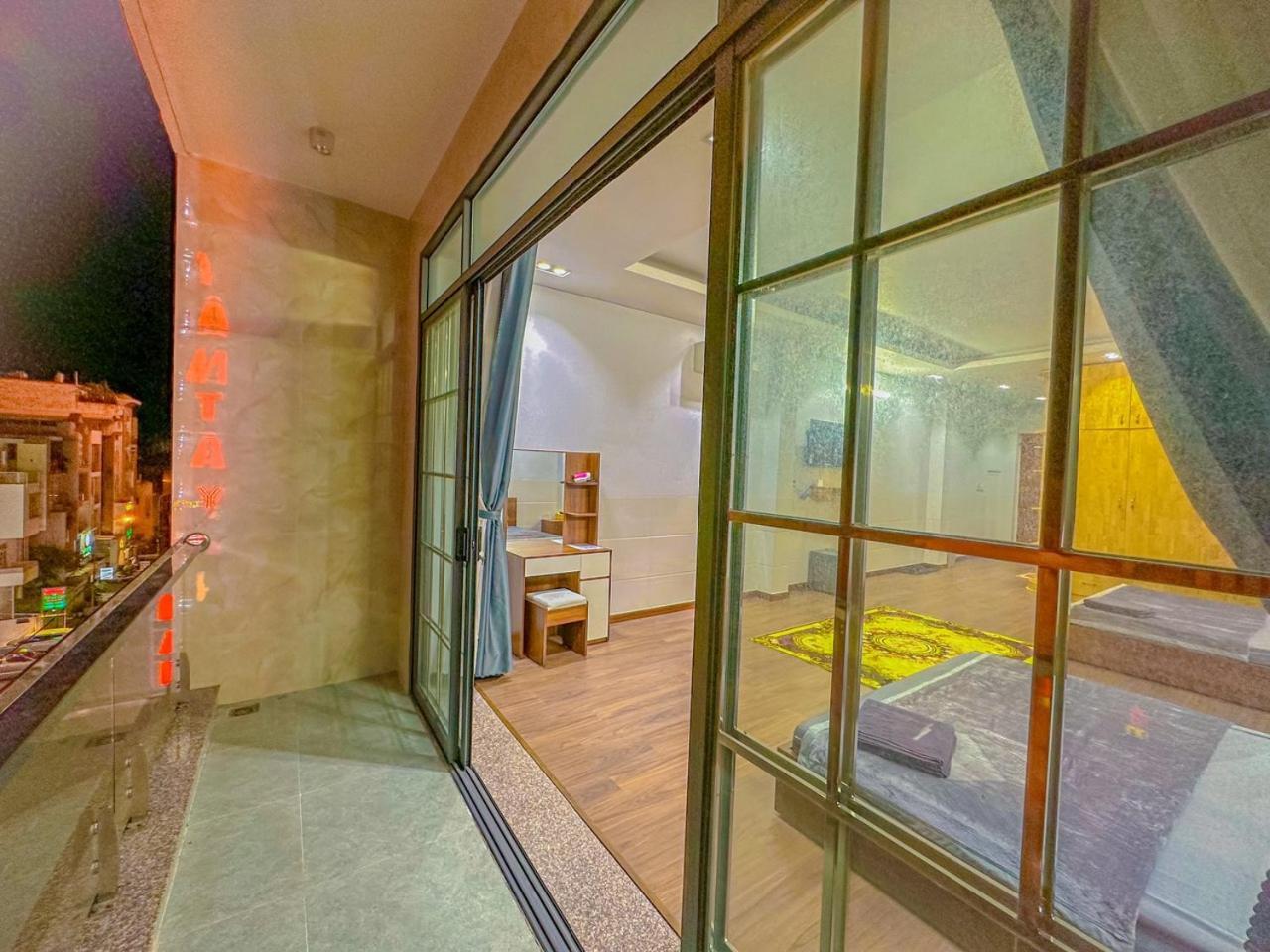 Nhan Tay 2 Hotel Cần Thơ Zewnętrze zdjęcie